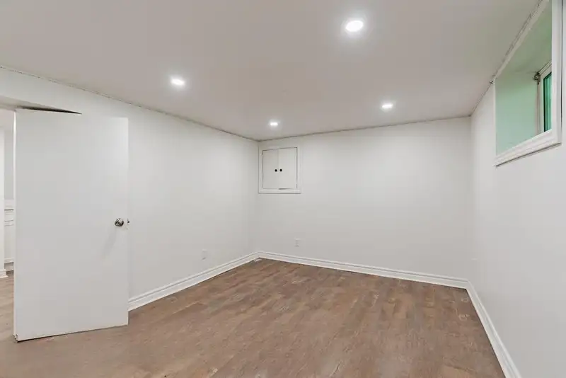 Basement bedroom at 367 Huron St