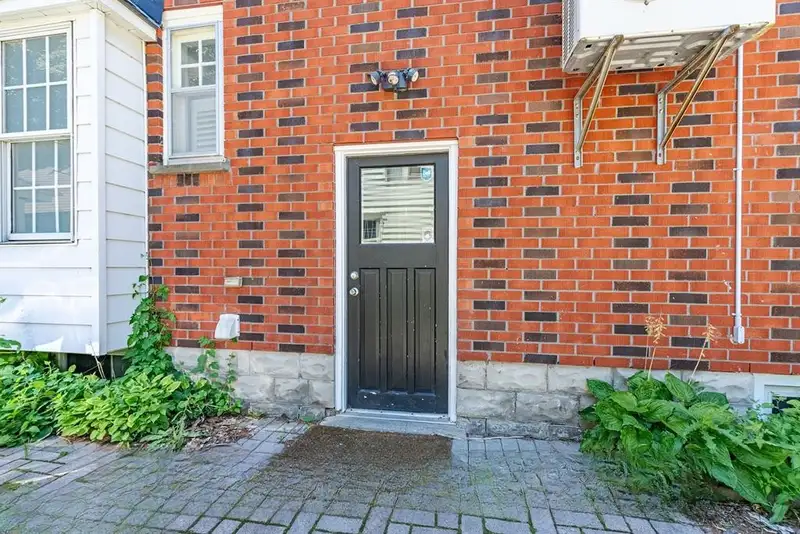 Side entrance at 367 Huron St